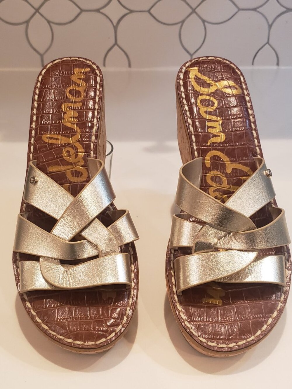 Sam Edelman Gold Leather Platform Sandals Size 7.5